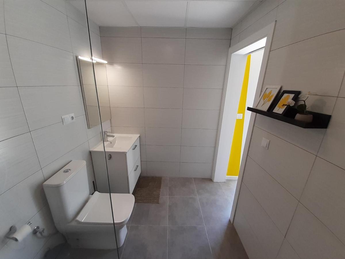 The Yellow Corner Apartment Alicante Exterior foto